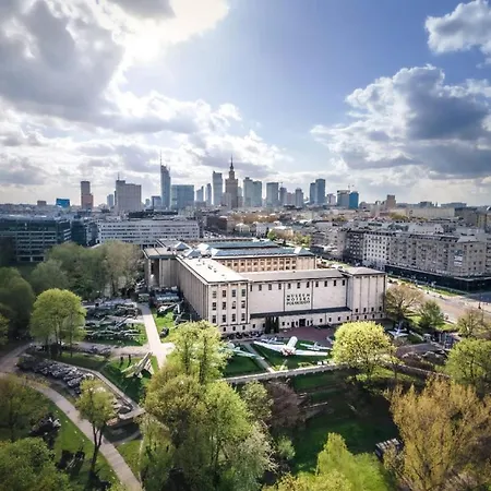 3 Metro Wifi 65'tv Netflix Hbo Appletv Amazontv Apartment Warsaw
