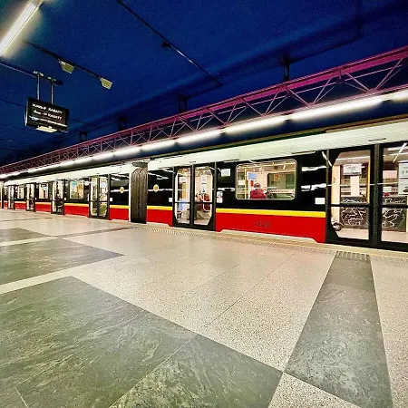 Appartement 3 Metro Wifi 65'tv Netflix Hbo Appletv Amazontv