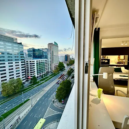 3 Metro Wifi 65'tv Netflix Hbo Appletv Amazontv * Warschau