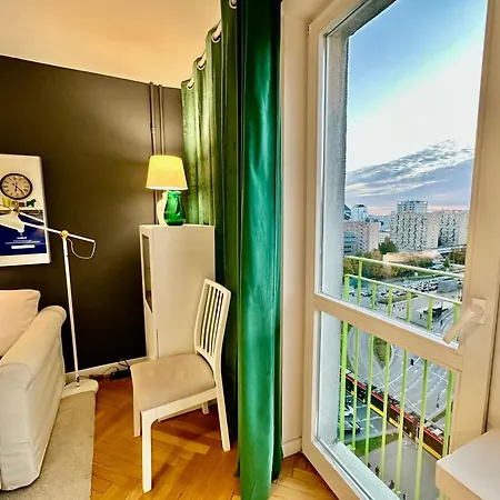 3 Metro Wifi 65'tv Netflix Hbo Appletv Amazontv Warszawa