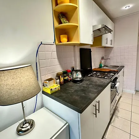 3 Metro Wifi 65'tv Netflix Hbo Appletv Amazontv